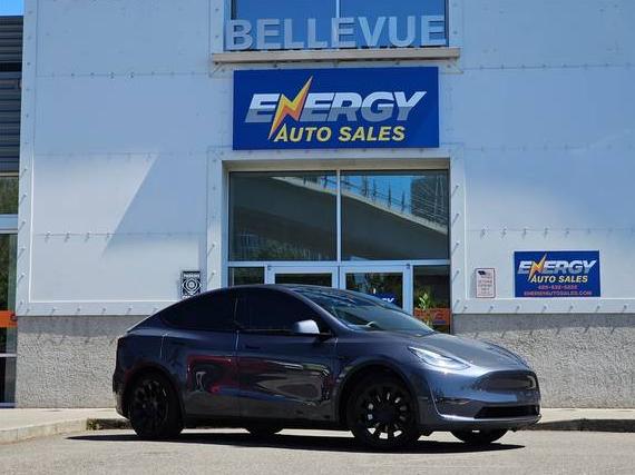 TESLA MODEL Y 2021 5YJYGAEE4MF217616 image